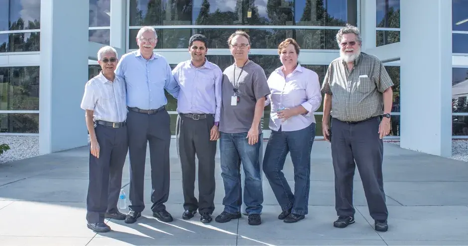 Chuck Hull funda 3D Systems con otros socios y la empresa se convierte en la primera compañía de impresión 3D del mundo