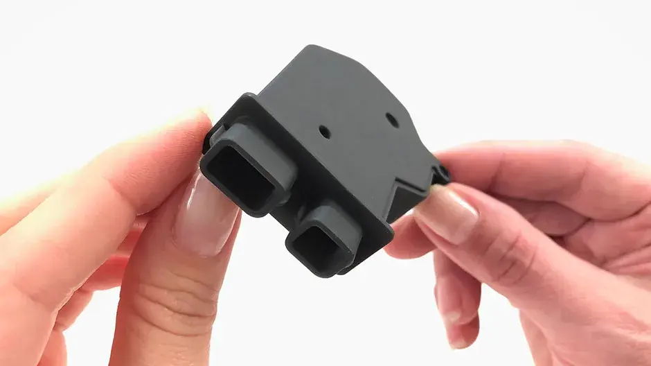 Flex BLK 20 de Figure 4 de 3D Systems, cerramiento de mecanismo para puerta