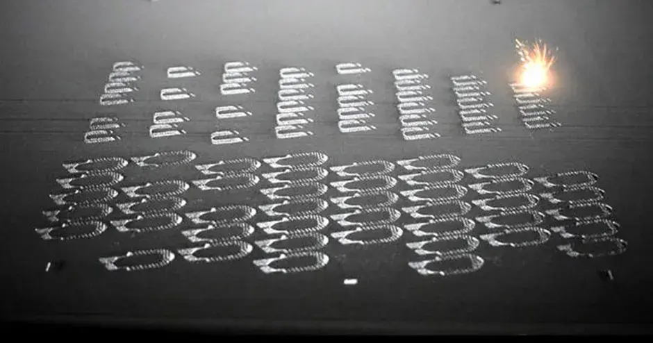 Proceso de impresión metálica en 3D con DMP Factory 350 y DMP Monitoring