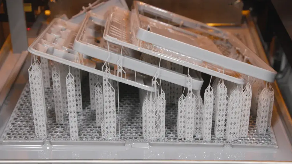 SLA anidada impresa en VAULT con Accura Xtreme