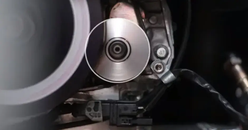 Gestión de la inercia para componentes de metal en el automovilismo