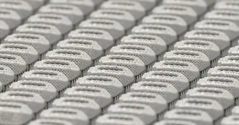 Implante espinal de metal impreso mediante DMP de rms