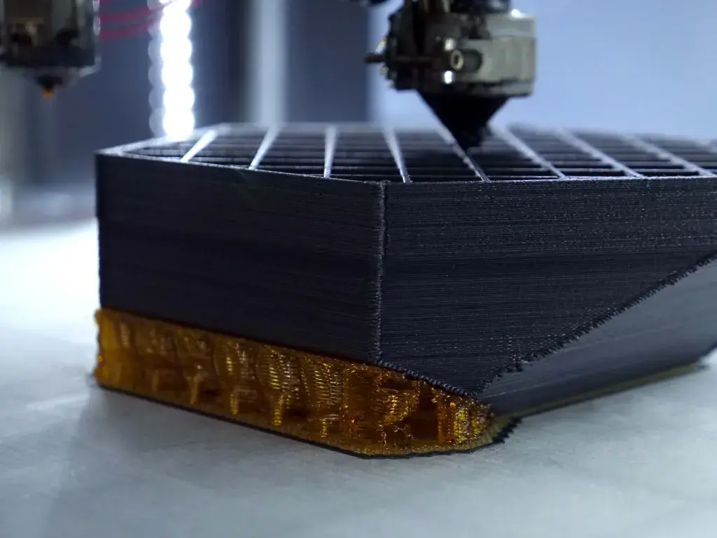 Large format extrusion printing on the Atlas 3D printer
