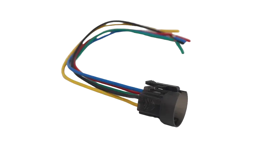 Un conector impreso en 3D hecho de material Figure 4 Tough 75C FR Black