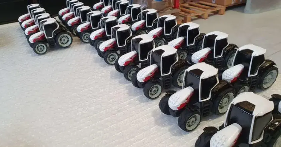 Steyr Tractor se destaca en la exposición AGRITECHNICA con modelos de apariencia a escala de 1:40
