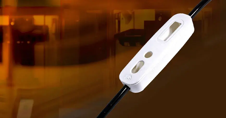 Miniatura del banner de la Página de inicio de Figure 4 Rigid White